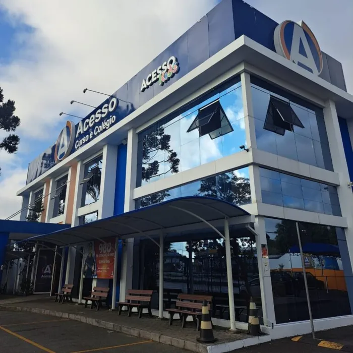 Fachada da unidade do Colégio Acesso